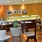 Otel Santo