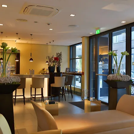 Santo Ξενοδοχείο Κολωνία