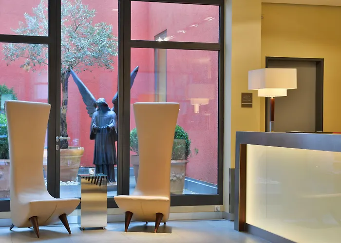 Santo Hotel Cologne