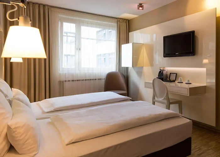 Santo Hotel Cologne